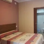 -recepcion Abierta 24h- Maison d'hôtes 2*